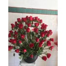 100  Rosas  rojas en  hermoso arreglo floral